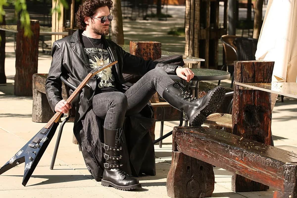 Jakie spodnie do glanów wybrać, aby wyglądać stylowo i modnie?