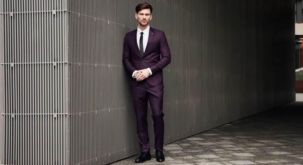 Jak powinny leżeć spodnie od garnituru, aby uniknąć modowych wpadek